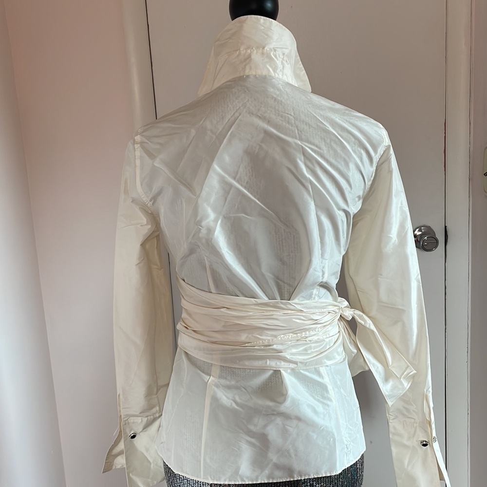 Ann Taylor 100% Silk Wrap LongSleeve sz8 Embellished Cusps - Picture 2 of 13